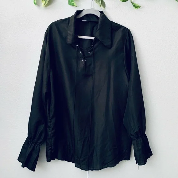 Spirit Halloween top - Picture 1 of 5